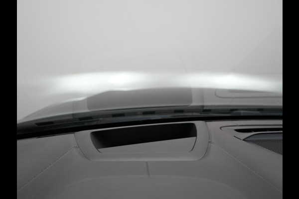 Volvo S60 Recharge T8 AWD R-Design Plug in Hybrid 391pk Black Dealer O.H PHEV | Schuifdak | Bowers & Wilkins | Head Up | Adaptive Cruise | 360 Camera | Luxe Lederen Sportstoelen Massage & Memory | 19"L.M | Keyless | Navigatie |