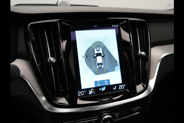 Volvo S60 Recharge T8 AWD R-Design Plug in Hybrid 391pk Black Dealer O.H PHEV | Schuifdak | Bowers & Wilkins | Head Up | Adaptive Cruise | 360 Camera | Luxe Lederen Sportstoelen Massage & Memory | 19"L.M | Keyless | Navigatie |