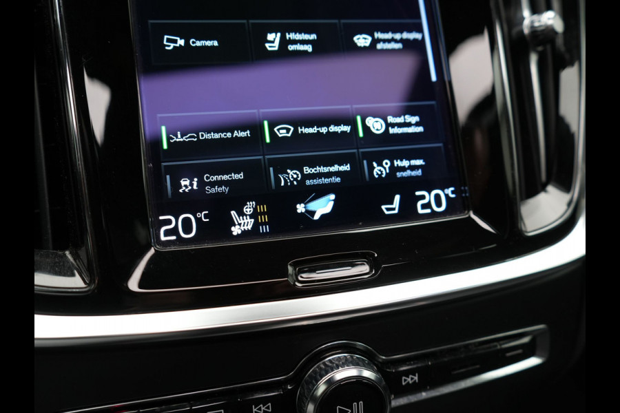 Volvo S60 Recharge T8 AWD R-Design Plug in Hybrid 391pk Black Dealer O.H PHEV | Schuifdak | Bowers & Wilkins | Head Up | Adaptive Cruise | 360 Camera | Luxe Lederen Sportstoelen Massage & Memory | 19"L.M | Keyless | Navigatie |