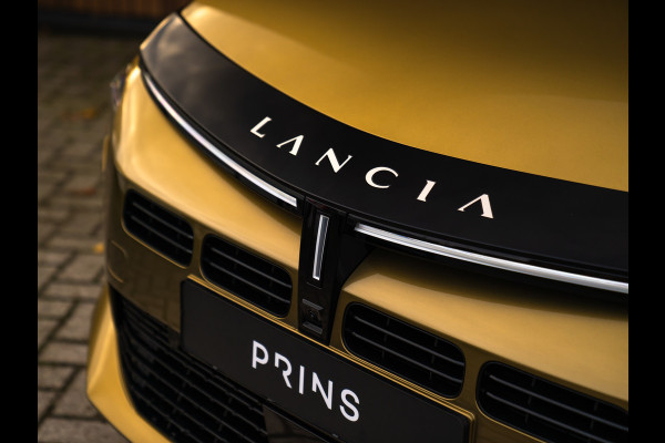 Lancia Ypsilon 1.2 Turbo Hybrid LX 110pk | Camera | Adapt. cruise | Velours interieur | SALA