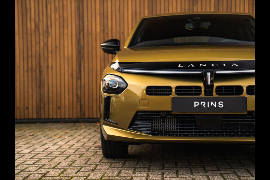 Lancia Ypsilon 1.2 Turbo Hybrid LX 110pk | Camera | Adapt. cruise | Velours interieur | SALA