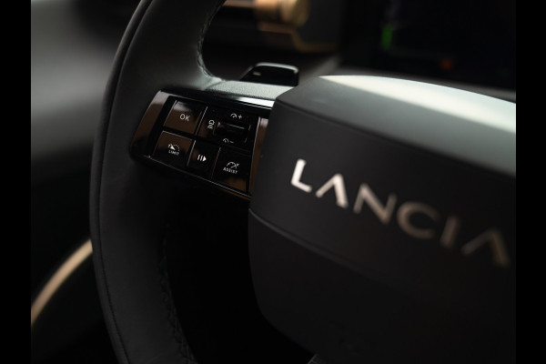 Lancia Ypsilon 1.2 Turbo Hybrid LX 110pk | Camera | Adapt. cruise | Velours interieur | SALA