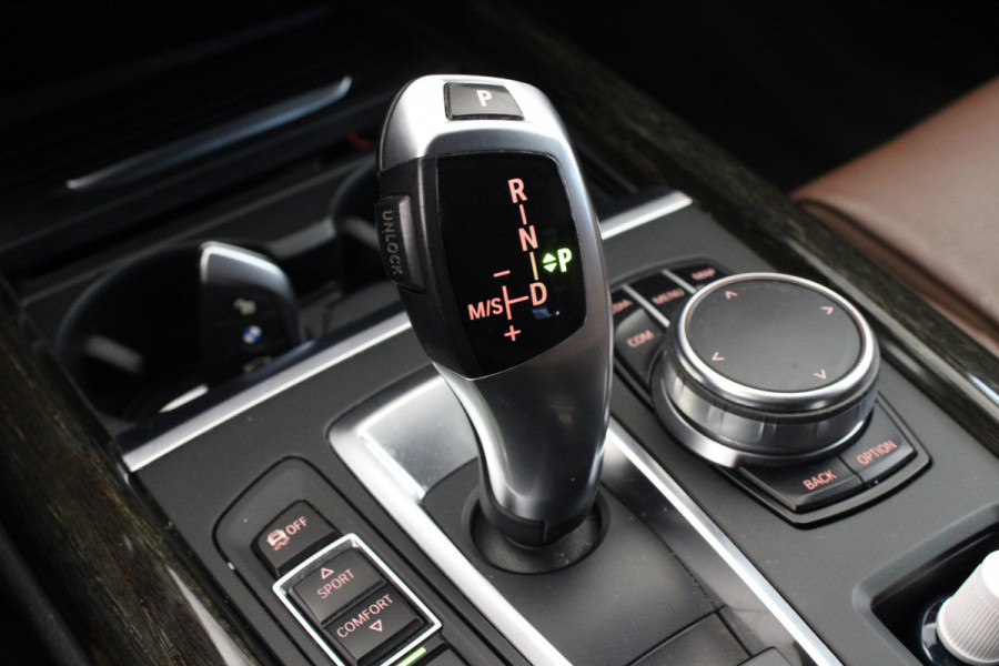 BMW X5 xDrive35i High Executive |Navi|Camera|Leder|