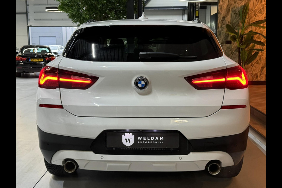 BMW X2 XDrive20i Executive Garantie Camera Elek Achterklep StoelVW Cruise Navi Clima Led Rijklaar