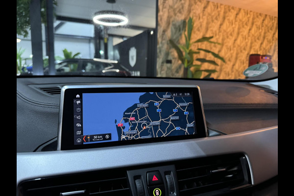 BMW X2 XDrive20i Executive Garantie Camera Elek Achterklep StoelVW Cruise Navi Clima Led Rijklaar