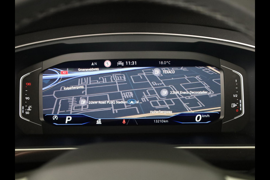 Volkswagen Tiguan Allspace 1.5 TSI R-Line Business 150PK | Automaat (DSG) | Wegklapbare trekhaak | Panoramadak