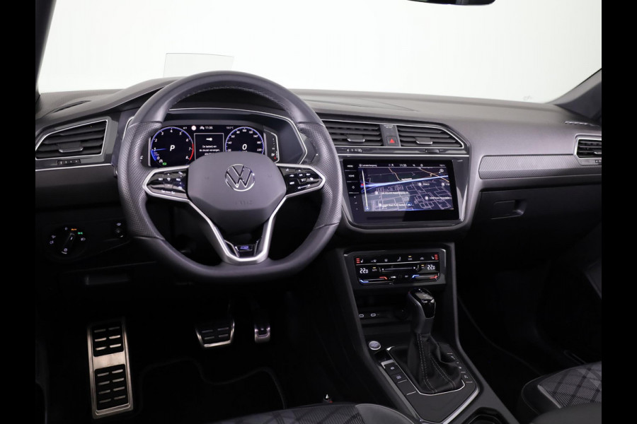 Volkswagen Tiguan Allspace 1.5 TSI R-Line Business 150PK | Automaat (DSG) | Wegklapbare trekhaak | Panoramadak