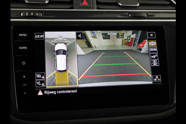 Volkswagen Tiguan Allspace 1.5 TSI R-Line Business 150PK | Automaat (DSG) | Wegklapbare trekhaak | Panoramadak