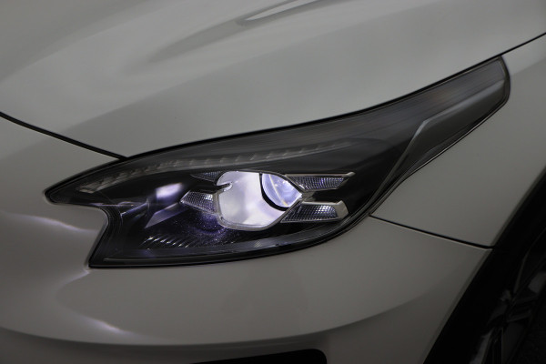 Kia Xceed 1.4 T-GDi DynamicPlusLine Climate, ACC, Camera, Verwarmde Stoel/Stuur, Apple Carplay, Trekhaak, 18''
