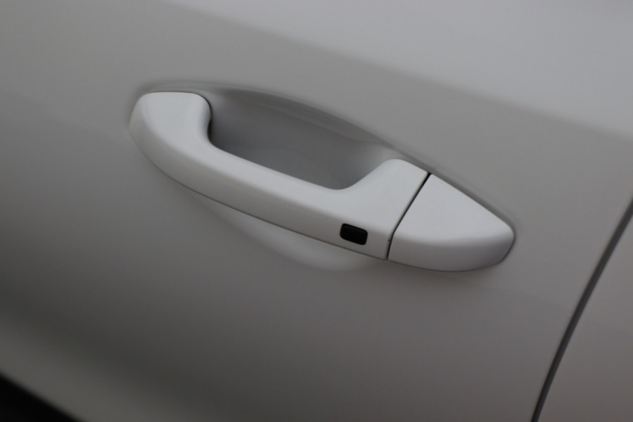 Kia Xceed 1.4 T-GDi DynamicPlusLine Climate, ACC, Camera, Verwarmde Stoel/Stuur, Apple Carplay, Trekhaak, 18''