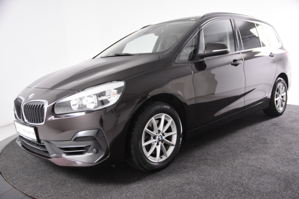 BMW 2 Serie Gran Tourer 218i High Executive *Leer*Navigatie*Parkassist*Stoelverwarming*