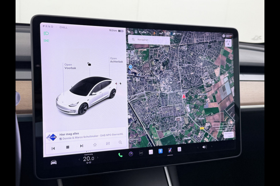 Tesla Model 3 RWD SR+ 60kWh 325PK Lmv 18" AutoPilot Leder PanoDak Adaptive-Cruise Lmv Camera's Elektr.-Stuur+Stoelen+Spiegels+Geheugen+Easy-En Navi LED Comfortstoelen ACC DAB Keyless en Voorverwarmen interieur via App One-Pedal-Drive Origineel Nederlandse auto tot 11kw laden thuis! Garantie Accu tot 10-12-2027 max 160.000km 1.584kg licht!