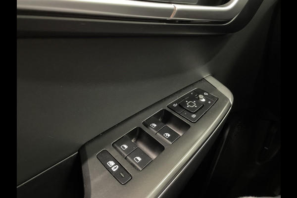 Kia Ev6 Air 58 kWh Airco ECC Navi Carplay Adaptive Cruise Control 19" LM Velgen Full LED PDC VA + Camera