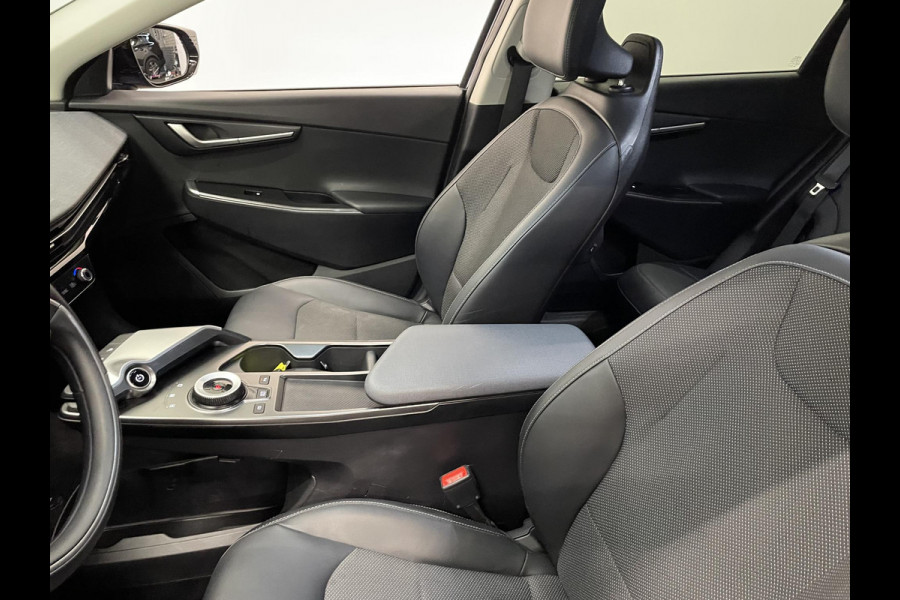 Kia Ev6 Air 58 kWh Airco ECC Navi Carplay Adaptive Cruise Control 19" LM Velgen Full LED PDC VA + Camera
