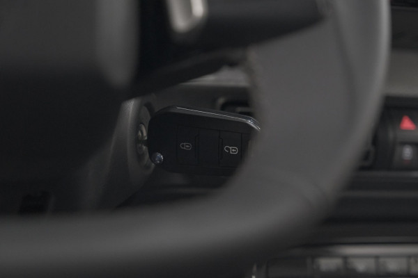 Citroën C3 Turbo 100pk Max | Nieuw Model | Camera | Navigatie | Apple Carplay | Parkeersensoren