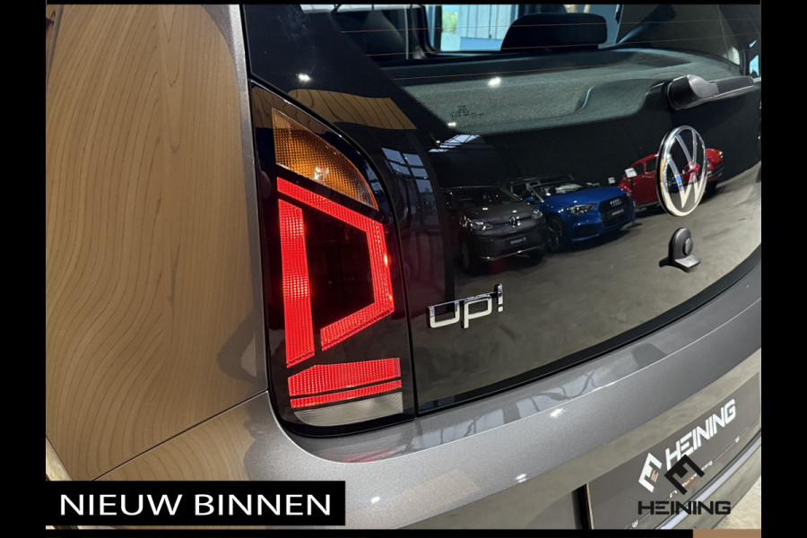 Volkswagen up! 1.0 Comfort-Pakket. Camera. Automatische Airco. PDC. NAP