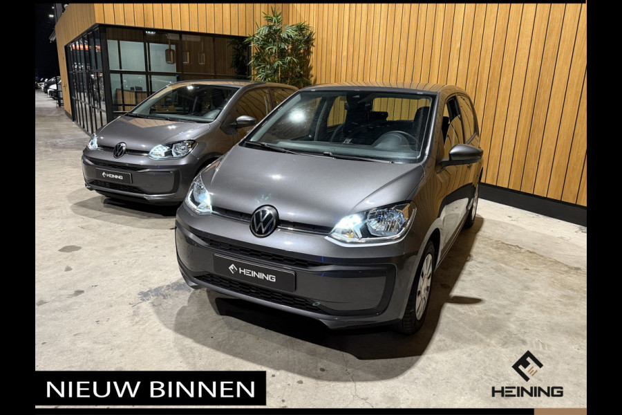 Volkswagen up! 1.0 Comfort-Pakket. Camera. Automatische Airco. PDC. NAP