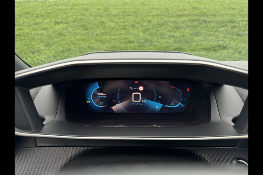 Peugeot 208 1.2 PureTech GT-Line Pano | Stoelverwarming | Apple Carplay | Achteruitrij Camera