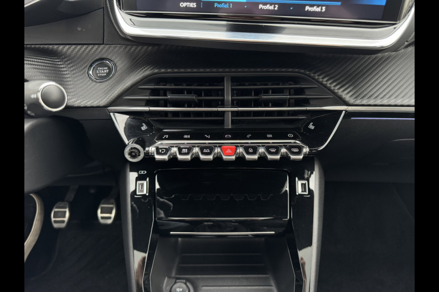 Peugeot 208 1.2 PureTech GT-Line Pano | Stoelverwarming | Apple Carplay | Achteruitrij Camera