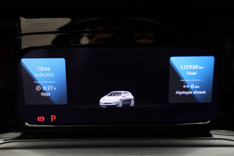 Volkswagen Golf 1.5 eTSI DSG Style Virtual Cockpit, Head-Up, IQ-Light, ACC, Apple Carplay, Sfeerverlichting, 17''