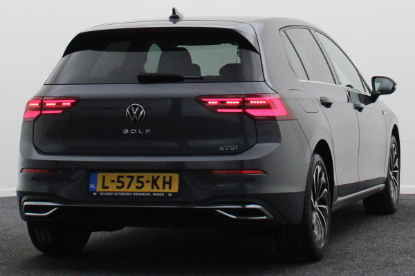 Volkswagen Golf 1.5 eTSI DSG Style Virtual Cockpit, Head-Up, IQ-Light, ACC, Apple Carplay, Sfeerverlichting, 17''