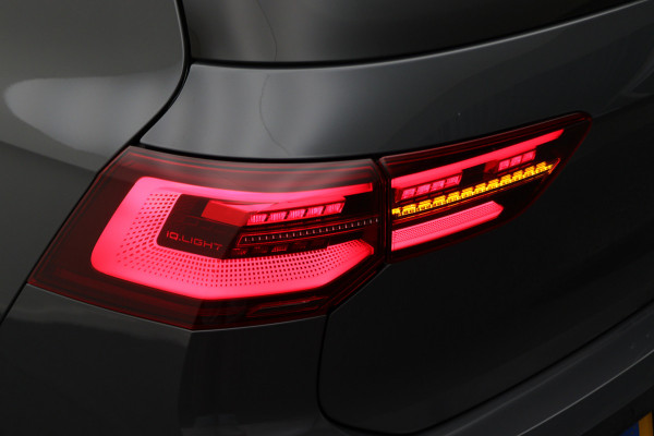 Volkswagen Golf 1.5 eTSI DSG Style Virtual Cockpit, Head-Up, IQ-Light, ACC, Apple Carplay, Sfeerverlichting, 17''