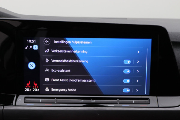 Volkswagen Golf 1.5 eTSI DSG Style Virtual Cockpit, Head-Up, IQ-Light, ACC, Apple Carplay, Sfeerverlichting, 17''