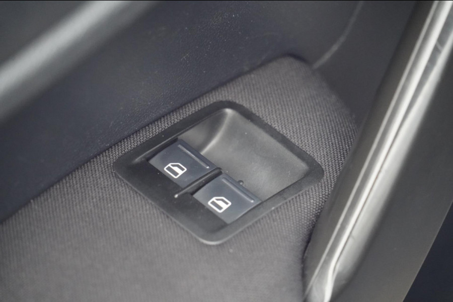 Volkswagen Caddy Maxi 1.4 TSI Trendline / 7 Pers. / Trekhaak / Climate / Cruise Control / Elek. Ramen