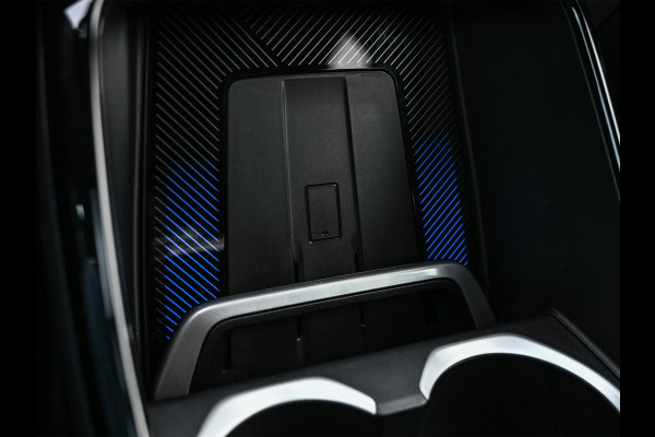 BMW iX1 XDRIVE 30 LAUNCH EDITION 67 kWh | M-SPORT | NL-AUTO | COMFORT ACCESS | PANORAMADAK | 360 CAMERA | HARMAN/KARDON | HEAD-UP | VIRT