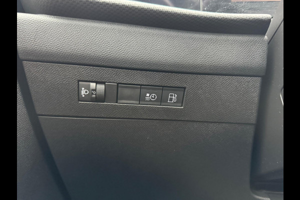 Opel Astra 1.6 Hybrid GS Line AGR Stoelen Camera Memory Navi Led 180 PK