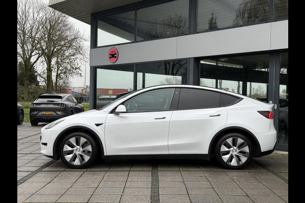 Tesla Model Y Range Plus | Autopilot | Panorama | Leder |