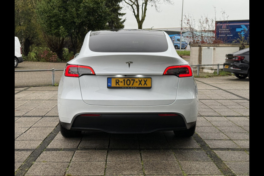 Tesla Model Y Range Plus | Autopilot | Panorama | Leder |