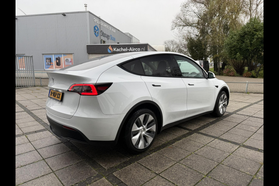 Tesla Model Y Range Plus | Autopilot | Panorama | Leder |