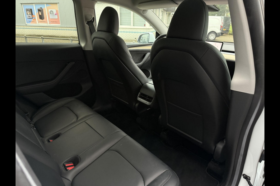 Tesla Model Y Range Plus | Autopilot | Panorama | Leder |