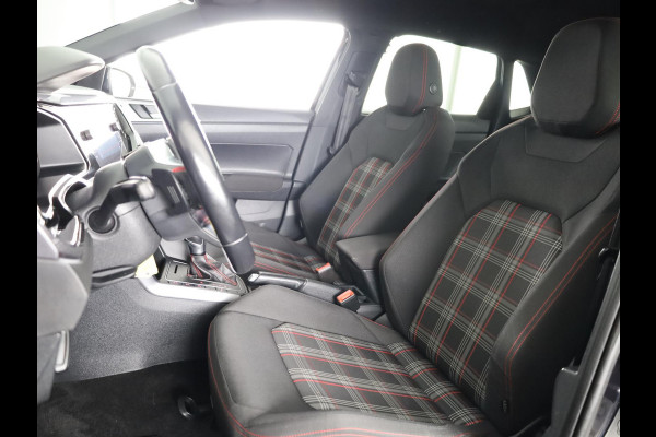 Volkswagen Polo 2.0 TSI GTI 20PK DSG | Digitaal dashboard | Navigatie | Parkeersensoren voor + achter | 18"LM velgen |