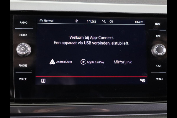 Volkswagen Polo 2.0 TSI GTI 20PK DSG | Digitaal dashboard | Navigatie | Parkeersensoren voor + achter | 18"LM velgen |