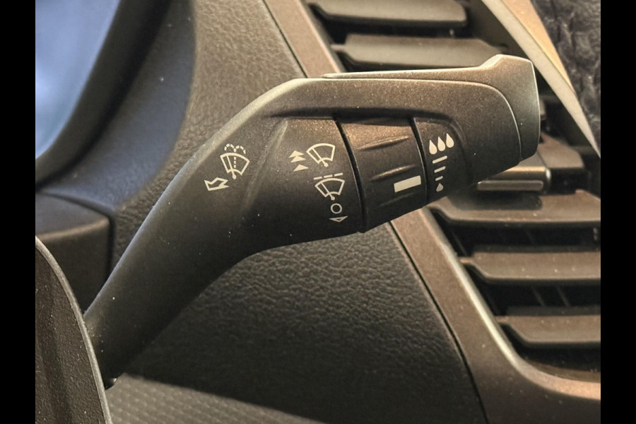 Ford Transit Connect 100pk L2 Trend Automaat Trekhaak Airco Navi Cruise