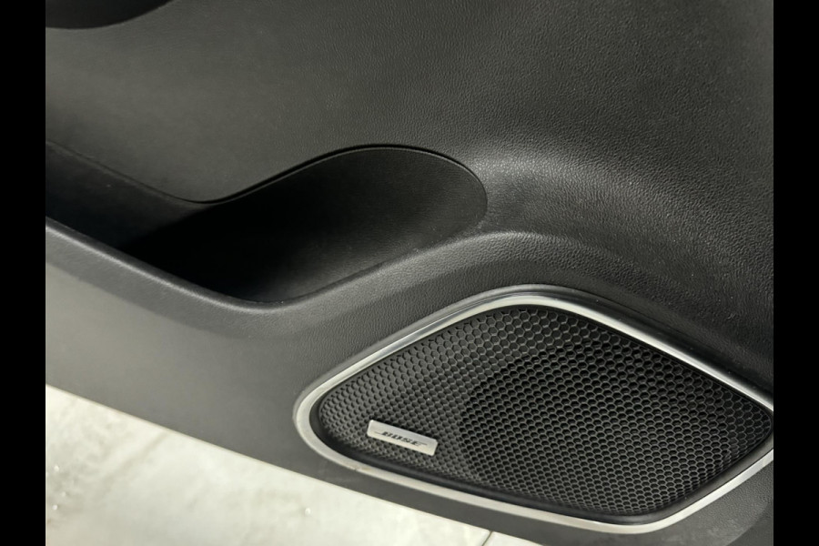 Renault Kadjar 1.6 TCe Bose Garantie Elek. Trekhaak Blindspot Elek. Stoel StoelVW Leder Camera Cruise Navi Clima Led PDC Rijklaar