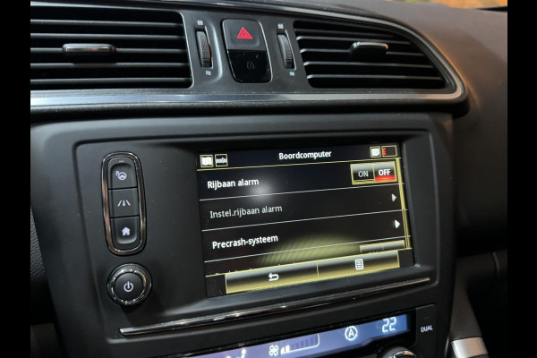 Renault Kadjar 1.6 TCe Bose Garantie Elek. Trekhaak Blindspot Elek. Stoel StoelVW Leder Camera Cruise Navi Clima Led PDC Rijklaar