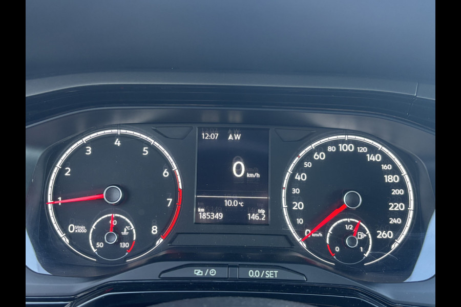 Volkswagen Polo 1.0 TSI Highline Business | Stoelverwarming | Parkeer Sensoren | Navi | Cruise