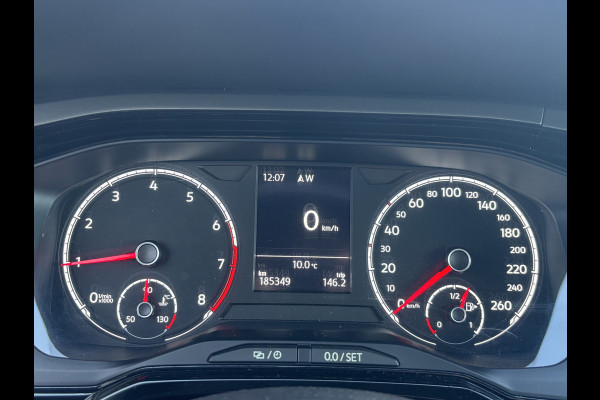 Volkswagen Polo 1.0 TSI Highline Business | Stoelverwarming | Parkeer Sensoren | Navi | Cruise