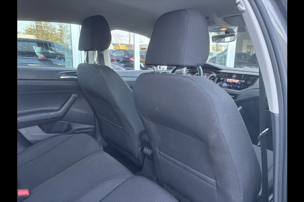 Volkswagen Polo 1.0 TSI Highline Business | Stoelverwarming | Parkeer Sensoren | Navi | Cruise
