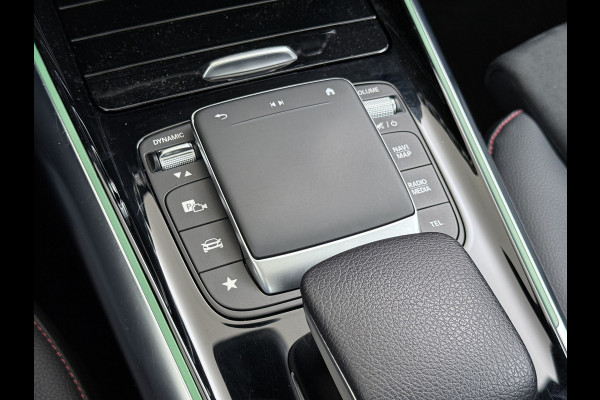 Mercedes-Benz EQA 250 AMG 67kWh Apple Carplay Android Auto Pano-/Schuif-Dak Leer/Alcantara Advanced LED-High-Performance Camera Navi+10" Connect D 191pk AUT. Night-pakket Connect-20 DAB Actieve park-assist+Rem-assistent Adaptive-Gr-licht Stoelverwarming Elek.Achterklep DAB High Perf.-LED  Keyless Business Solution 11kw-AC 1e Eigenaar Origineel Nederlandse Auto S.O.H. 91% 750kg Trekvermogen