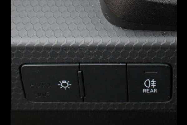 Audi A1 Sportback 30 TFSI 115pk Automaat | Navigatie | Climate Control | Digitale Cockpit | Parkeer sensoren | Bluetooth | Cruise control | Lichtmetalen velgen