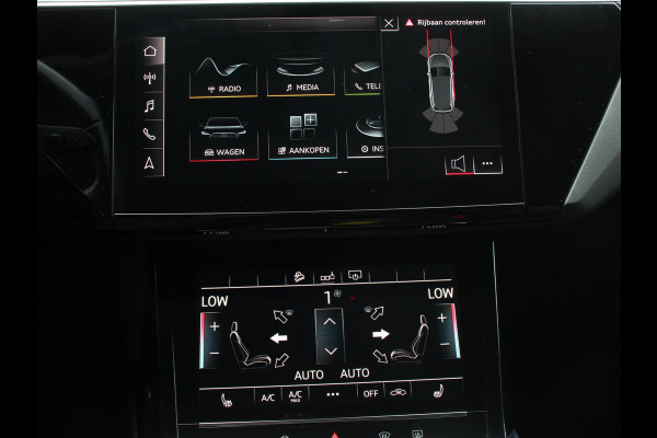 Audi e-tron e-tron 55 quattro | Leder | Navigatie | Trekhaak | Led koplampen | Tour pakket | Virtual cockpit | Cruise control adaptief