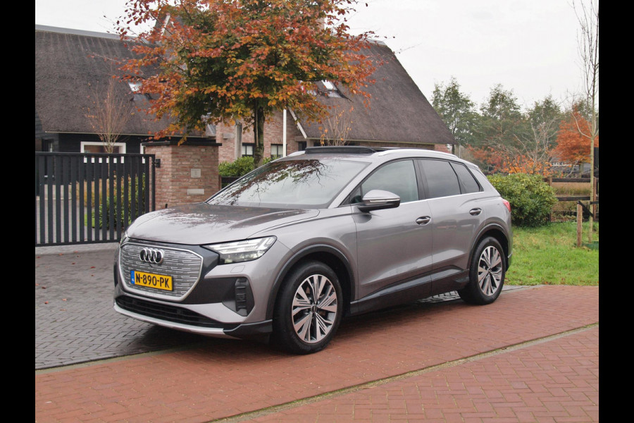 Audi Q4 e-tron 40 Launch edition Advanced Plus 77 kWh | Panoramadak | Camera | Apple Carplay | Cruise Control | NL-Auto |