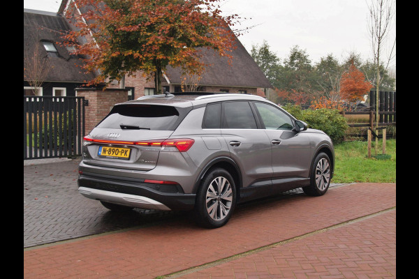 Audi Q4 e-tron 40 Launch edition Advanced Plus 77 kWh | Panoramadak | Camera | Apple Carplay | Cruise Control | NL-Auto |