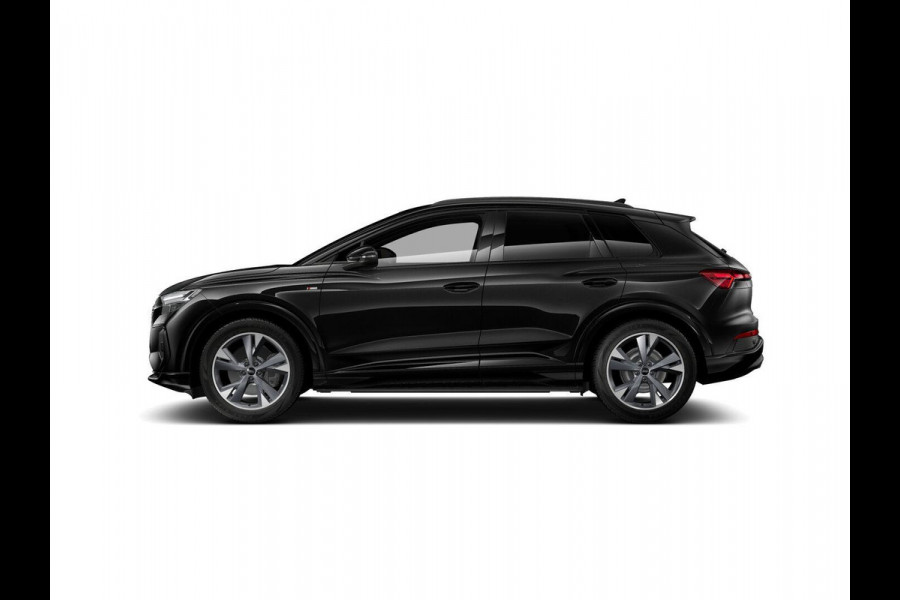 Audi Q4 e-tron 45 quattro S edition Competition 82 kWh 286pk | Assistentiepakket plus | Ambiente verlichting | Optiekpakket zwart plus | Privacy glas |