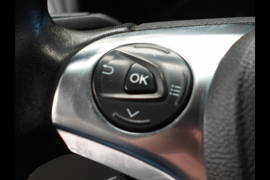 Ford Transit Connect L2 Automaat Trend 3zits Trekhaak Navigatie Parkeersensoren achter Cruise Control Camera DAB+ Airco