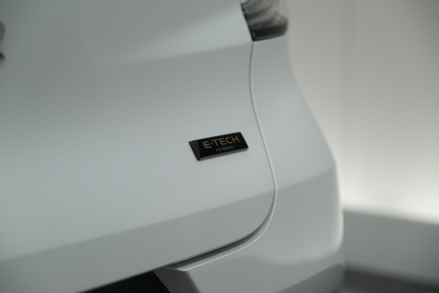 Renault Captur 1.6 E-Tech full hybrid 145 Techno | Nieuw Model | Camera | Apple Carplay | Parkeersensoren